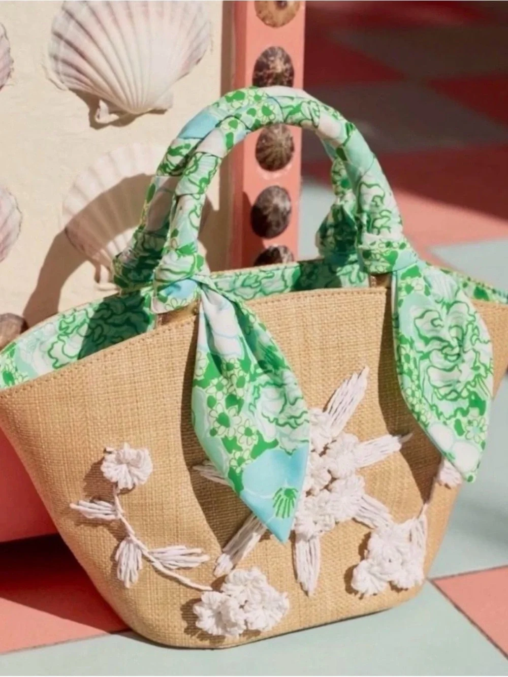 NWT never opened Lilly straw tote with scarf handles, stunning